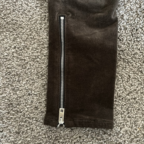 🆕 RAG & BONE 10 Inch Capri in Velvet Olive - Picture 13 of 14